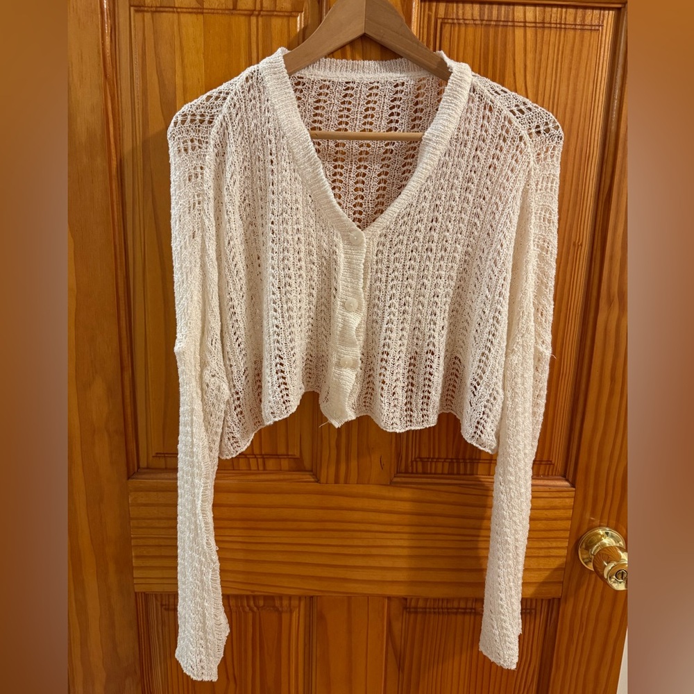 Cropped knit pointelle cardigan in white